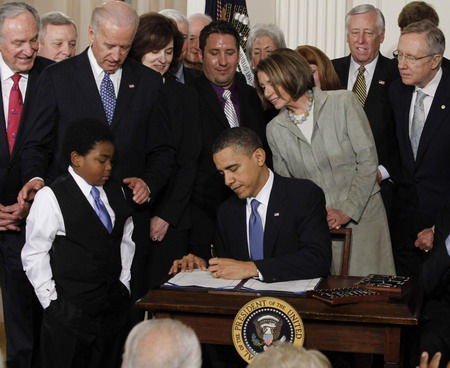 奥巴马医改法案耗资9380亿美元