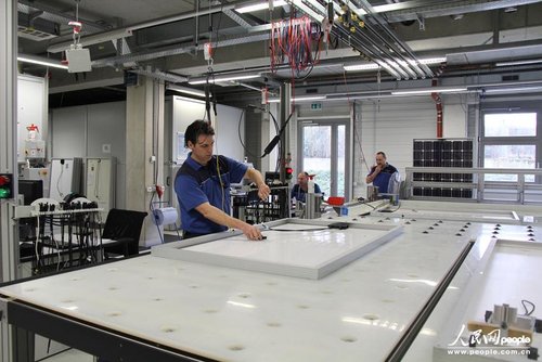 高清:探访德国tuev莱茵集团质量检测实验室