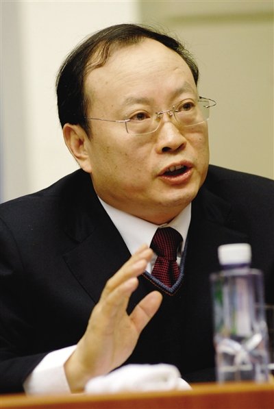 财政部副部长王保安:解决收入分配不公需深化