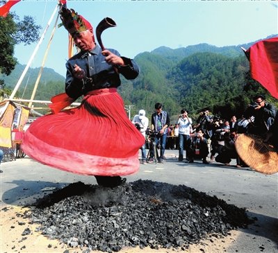 畲族有多少人口_新节目上线 我最喜爱的畲族民歌 ,市艺术馆带你走进山哈的故