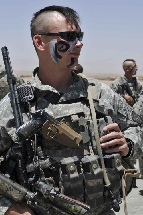 驻阿美军空降兵超酷<em>发型</em> 组图_财经_腾讯网