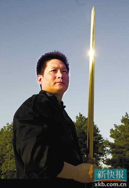 古董刀剑门槛太高现代刀剑收藏三万元起步