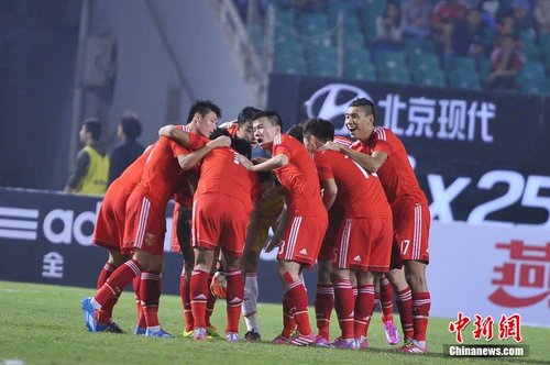 中国男足3-0胜泰国 2014足球友谊赛 国足3-0胜