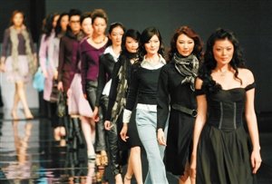 深圳女装品牌排行榜_深圳餐饮设计公司品牌排行榜权威发布