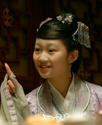 细数军艺毕业的影视明星 董洁曾是91级系花