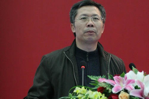 图文:中国政法大学科研处处长柳经纬