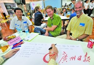 老外看深圳:希望房价能到可支付程度