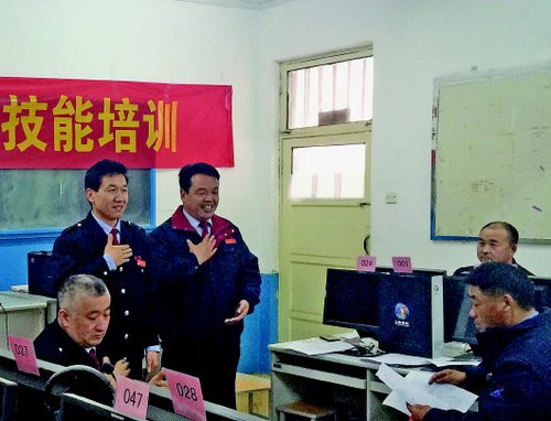 学哑语练英语,泉城的士很摩登_财经_腾讯网