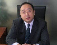 王洋：道指在重重危机中继续走高