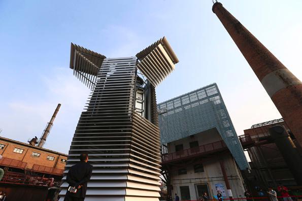 世界最大空气净化器在北京测试 高7米(图)