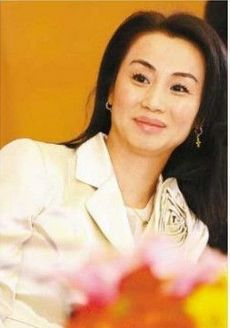 传胡润美女富豪邹蕴玉跑路 新华信托8亿打水漂