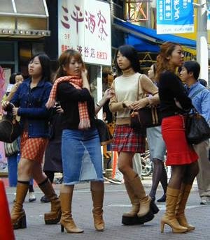 日本就业市场经历阴盛阳衰 女性成家庭支柱(