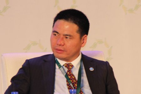 图文:远东控股集团有限公司董事局主席蒋锡培