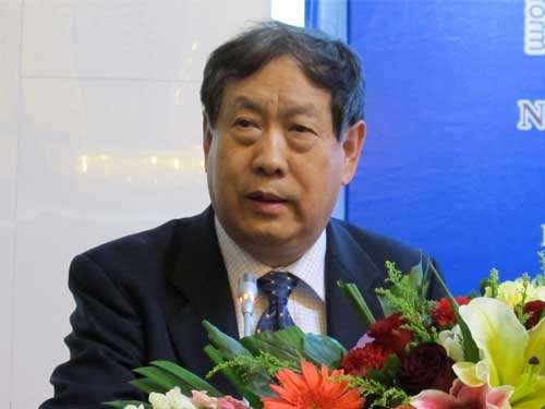 图文:中国行政体制改革研究会副会长汪玉凯