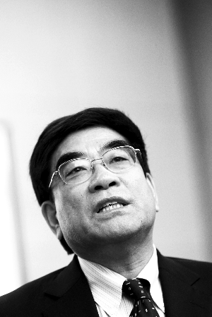 中石化董事长：炼油以外板块盈利 不要老说亏损