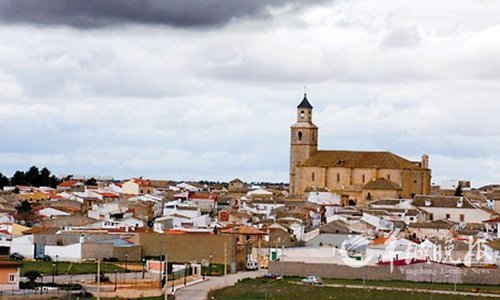 西班牙小镇为促消费“复活”旧币 买东西像不要钱