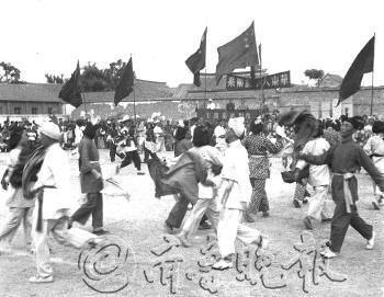 1950年国庆一周年济南盛况