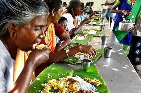 揭秘印度人吃饭为何用手抓(组图)