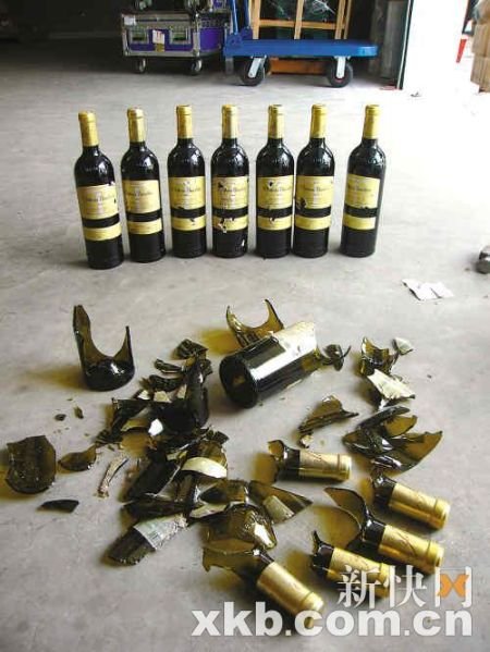 德邦物流寄12瓶红酒5瓶破碎 保丢不保损受质疑