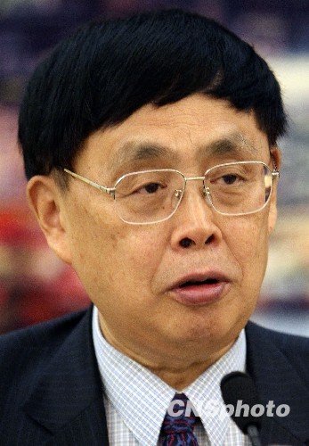 陈毅之子陈昊苏受聘为广州大学第一位名誉教授