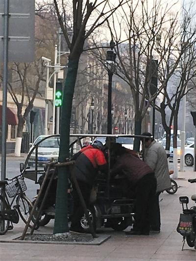 媒体曝光天津等地外汇“倒爷”:有一二百万也接得下