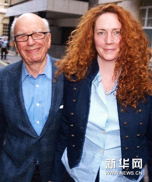 《世界新闻报》前总编被捕半天后获保释