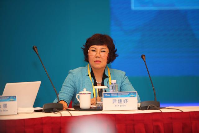 图文:海南广播电视总台总编辑尹婕妤