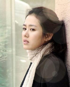 韩国艺人年收入不到3000万韩元 低于工薪族