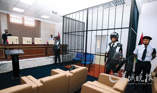 利比亚展示审判卡扎菲次子赛义夫法庭(图)