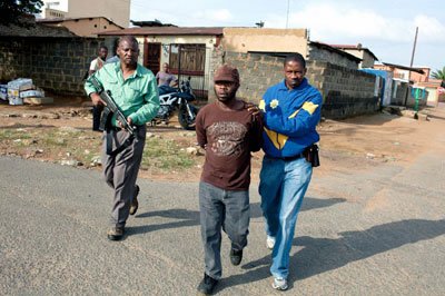 南非掠影:高犯罪率无碍黑人中产阶级崛起_新闻