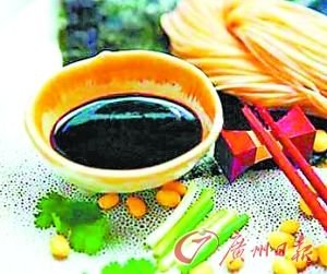 港媒曝化学物质配制酱油 可能释放<em>致癌</em>物质_财