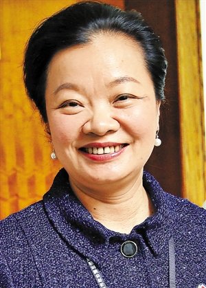 深圳市政协五届六次会议选举副主席、常务委员