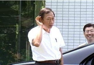 组图:富士康“11跳”后郭台铭怒斥高管