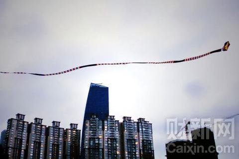 上海房管局:外地户籍单身人士不具备购房资格