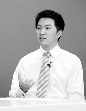 博时基金股票投资部投资经理张溪冈