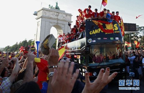 奥运会VS世界杯:谁的算盘打得更响?_新闻滚