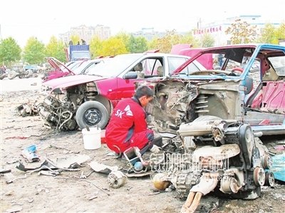 机动车“报而不废”重返市场