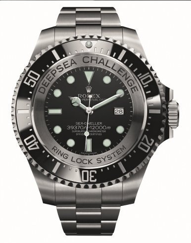 劳力士伴詹姆斯·卡梅隆成功潜至马里亚纳海沟