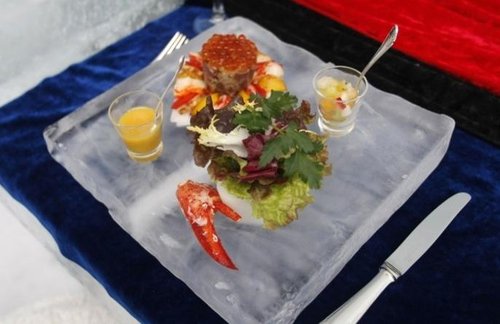 日<em>美女</em>北海道冰雪中沐浴(组图)_财经_腾讯网