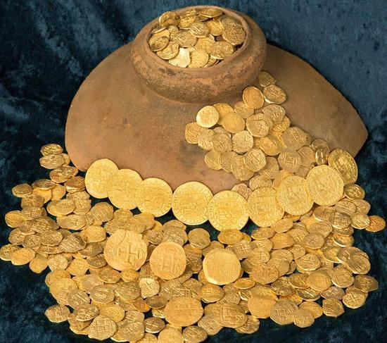 300年前沉船宝藏 含价值450万美元金币