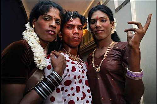 
印度女子静坐菩提树2022-08-2000·陕西0当场没收作案工具