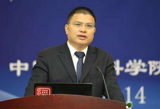 杨志勇 社科院财经战略研究院研究员 杨志勇 社科院财经战略研究院研究员