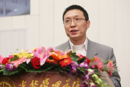 图文:北大光华管理学院副院长张志学致辞