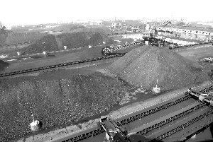 需求旺煤价涨势难挡 高耗能拉闸限电成必然