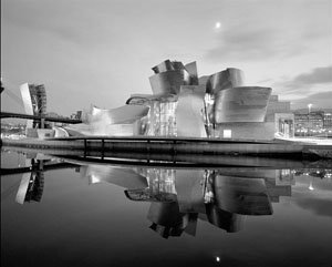 关于建筑艺术与平面艺术美的比较的学士学位论文范文