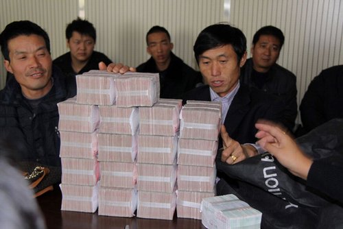 昌吉国家高新区督促企业兑付农民工工资