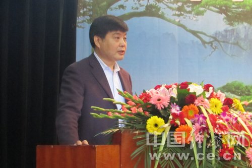 张文杰解读《煤矿瓦斯等级鉴定暂行办法》
