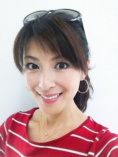 日本45岁<em>童颜美女</em>CEO当选美魔女大赛冠军
