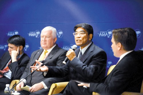 中石化这边苦喊亏损 那边日赚两亿