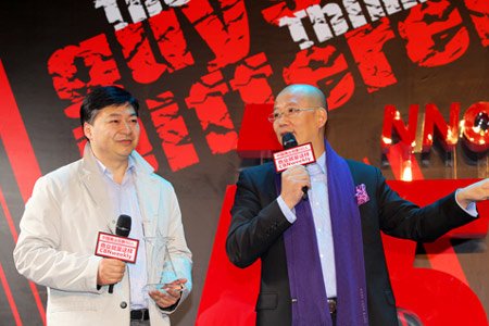 图文:爱创科技总裁谢朝晖(左)和袁岳互动
